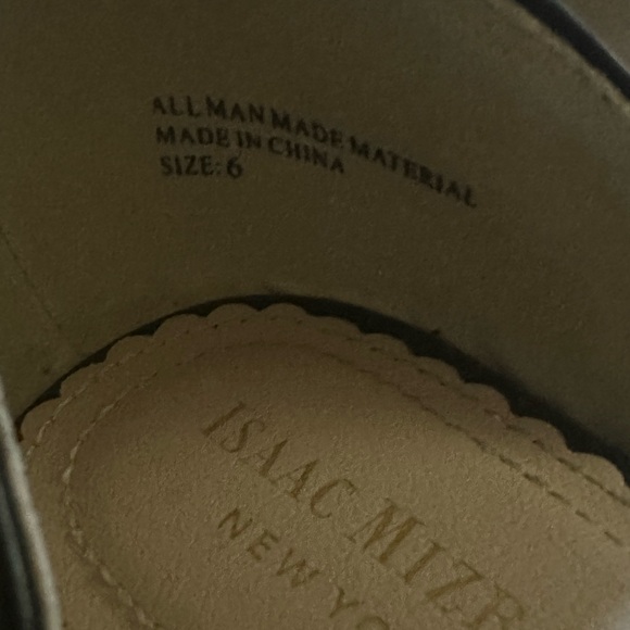 ISSAC MIZRAHI Black and Beige Women's Shoes - Picture 5 of 6